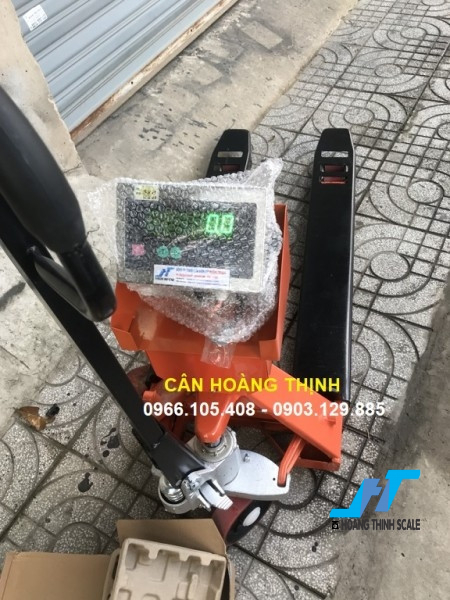 Cân xe nâng 1 tấn DIGI 28SS chính hãng được CTY Cân Điện Tử Hoàng Thịnh cung cấp trên toàn quốc, báo giá cân xe nâng 1 tấn DIGI 28SS gọi 0966.105.408